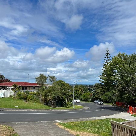 Totara Vale, Free Coffee, Parking And Wifi, Near Glenfield Mall And Highway 18,1 Auckland Eksteriør billede